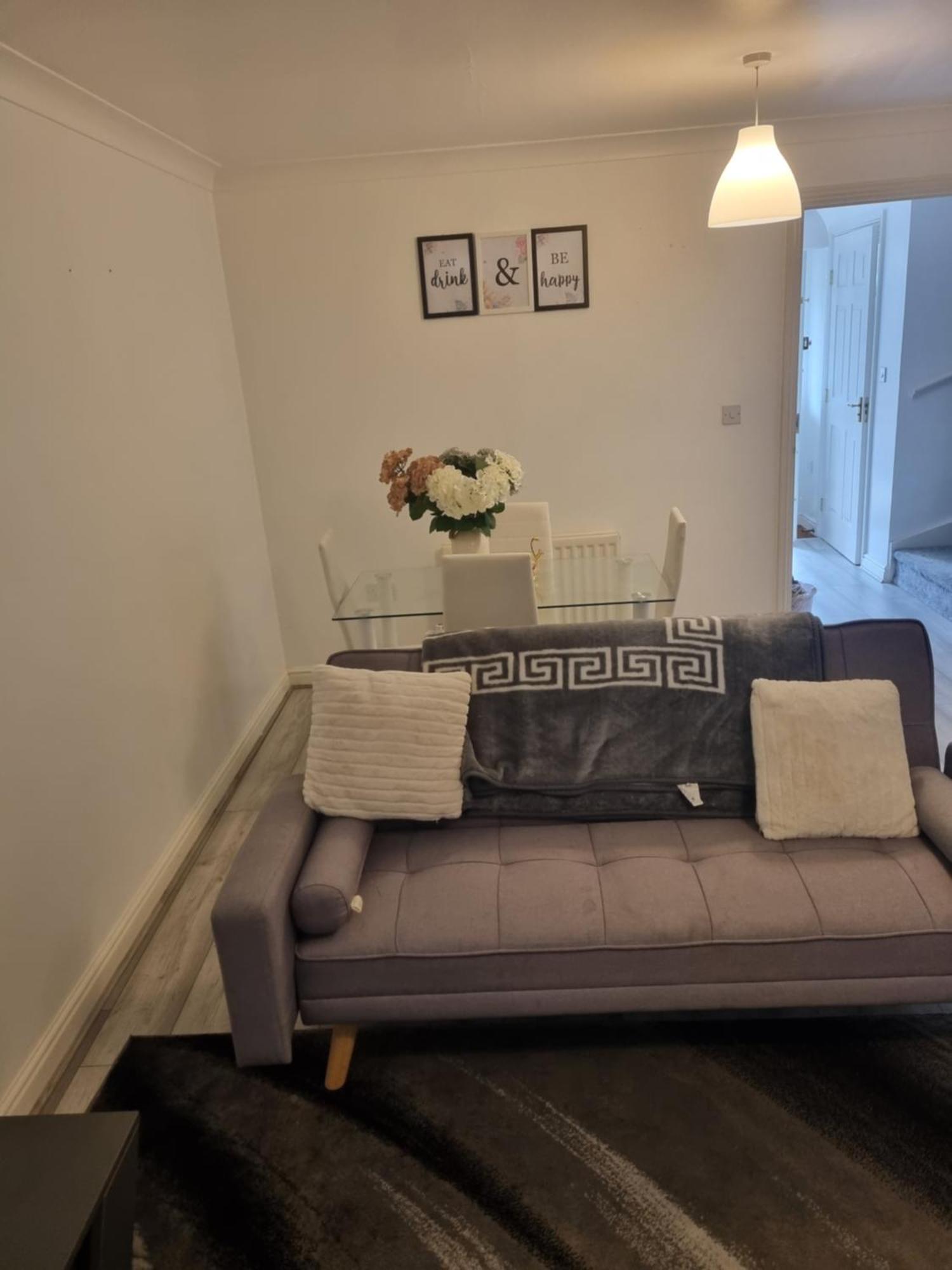 Maidstone Villa 3 Bedroom Free Sports Channels,Parking Sleeps 7 Exterior foto